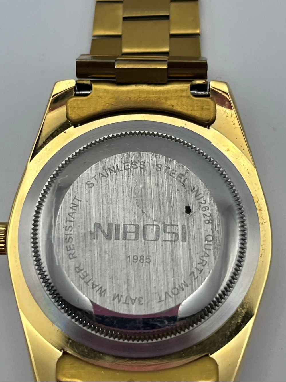 1985 Nibosi Gold Men's Watch with Black Dial and Day Display